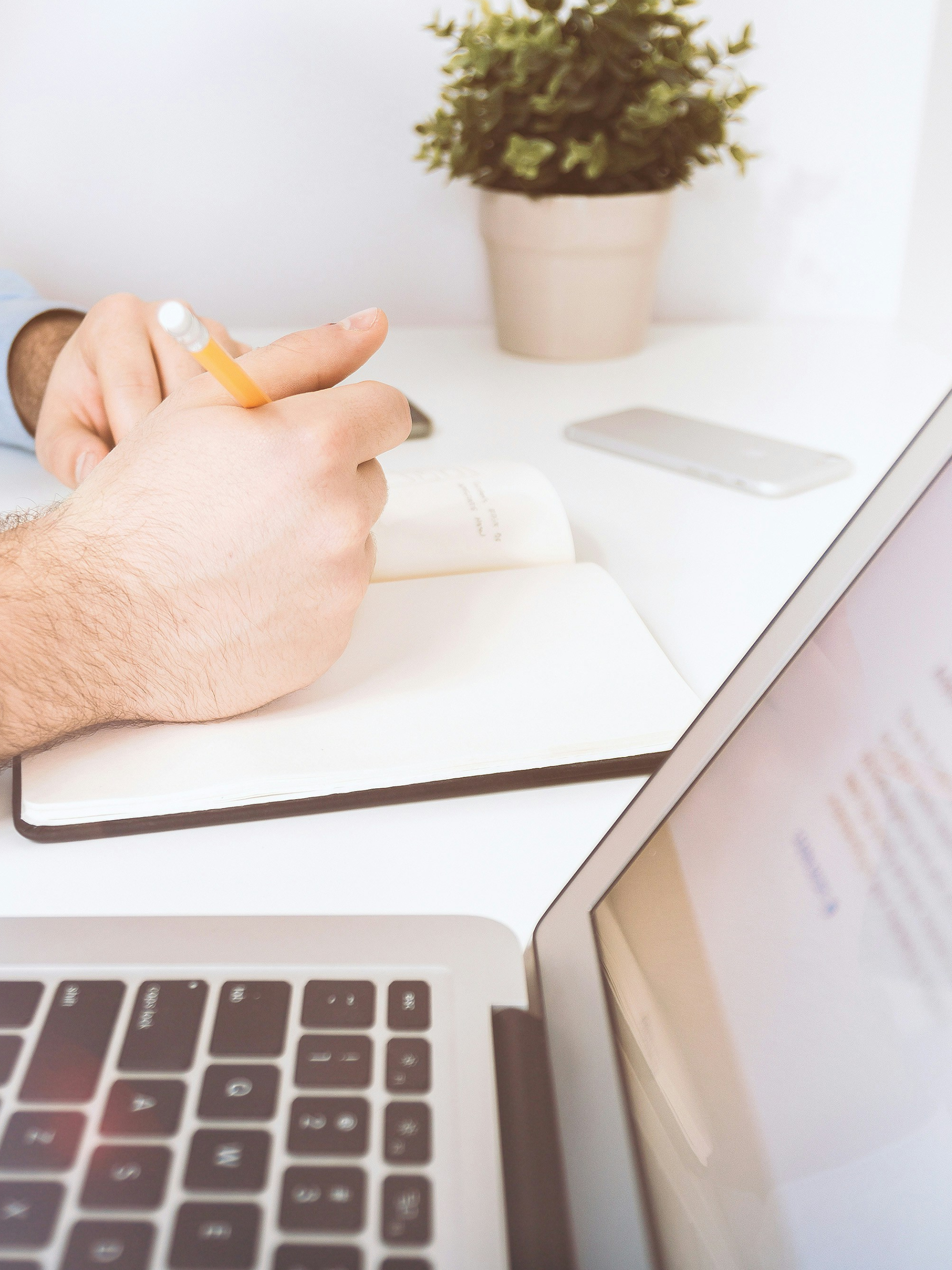 pilotage-de-la-performance-financiere-et-rh-des-entreprises avec NextFlow, OneSolutions